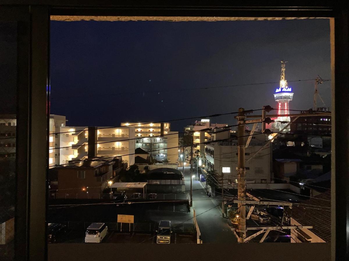 J-Hoppers Beppu Guesthouse ジェイホッパーズ別府ゲストハウス מראה חיצוני תמונה