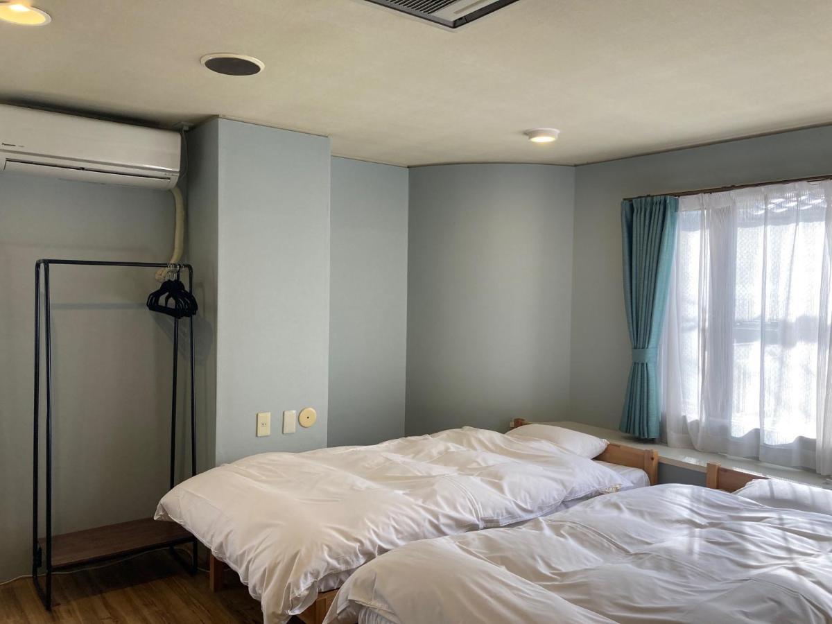 J-Hoppers Beppu Guesthouse ジェイホッパーズ別府ゲストハウス מראה חיצוני תמונה